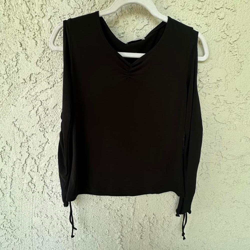 Y2k black long sleeve